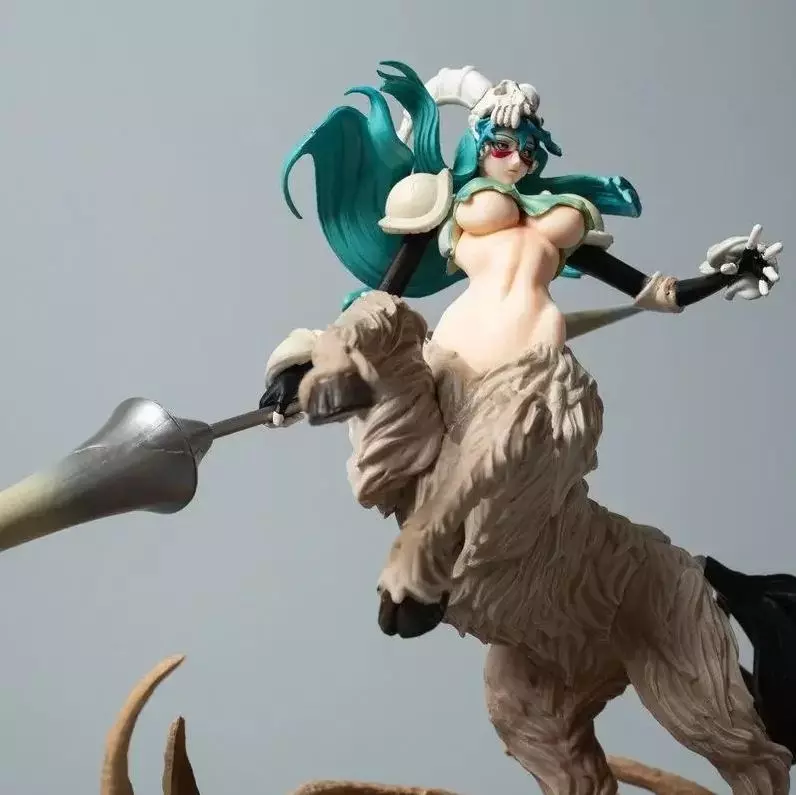 Figurine Nelliel Resurrección – Image 2